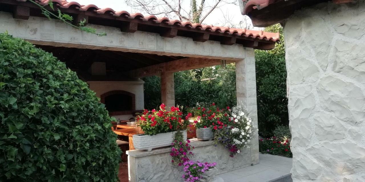 Apartmani Seka Vodice Exterior photo